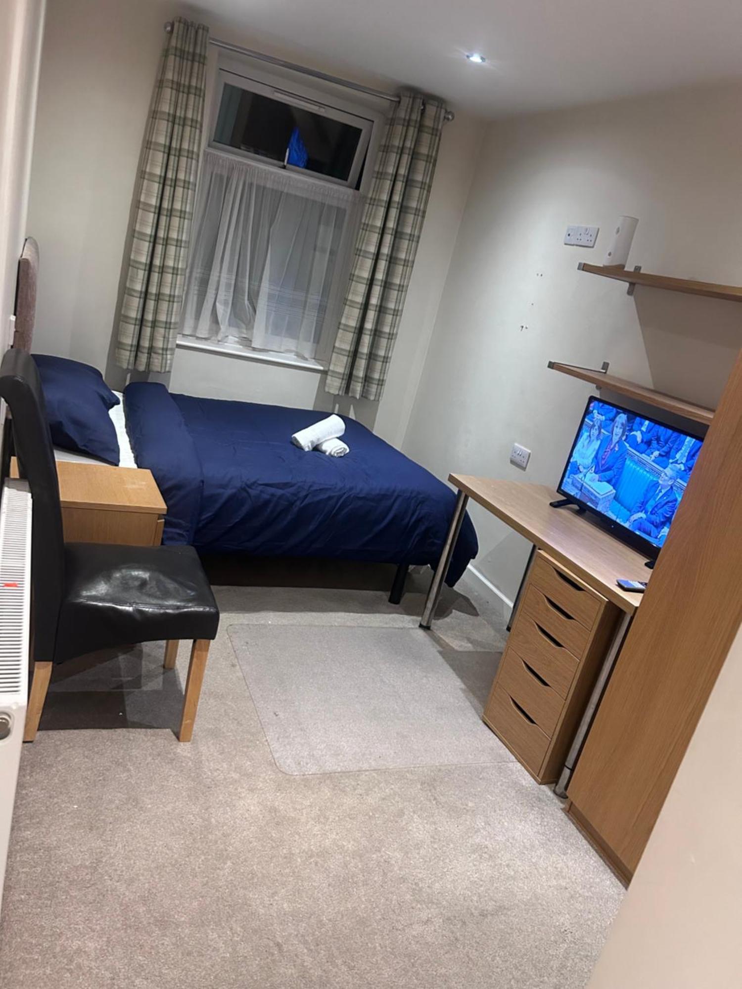 Seaford Guest House Xxx Stoke-on-Trent Eksteriør bilde